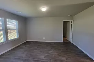 15027 Sorrento Bay Ct, Willis, TX 77318 - Photo 5