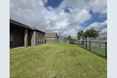 13803 Village Glen Lane, Rosharon, TX 77583 - Photo 25