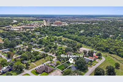 606 Fannin Street, Richmond, TX 77469 - Photo 1