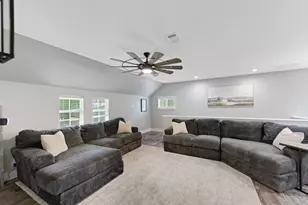 819 Sentinel Oaks, Pinehurst, TX 77362 - Photo 13