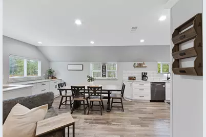 819 Sentinel Oaks, Pinehurst, TX 77362 - Photo 15