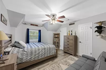 819 Sentinel Oaks, Pinehurst, TX 77362 - Photo 21