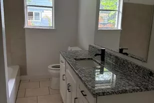 910 Oak St, Houston, TX 77018 - Photo 13