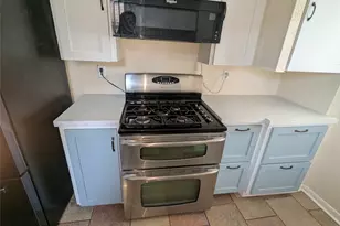 7154 Woodland W Dr, Houston, TX 77040 - Photo 11