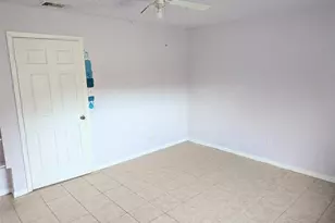 7154 Woodland W Dr, Houston, TX 77040 - Photo 15