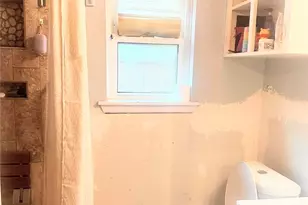 7154 Woodland W Dr, Houston, TX 77040 - Photo 9