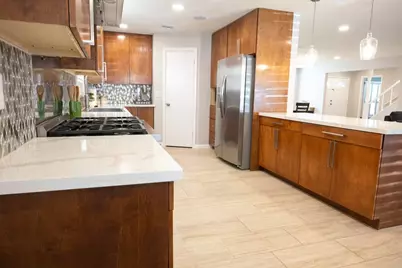 15815 Baytree Drive, Houston, TX 77070 - Photo 9