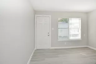 6010 Collingsworth, Houston, TX 77026 - Photo 3