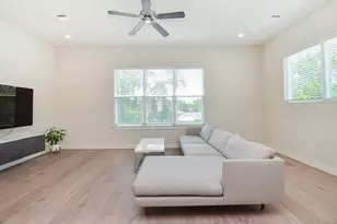 1902 Hollister Spruce Ln, Houston, TX 77080 - Photo 3