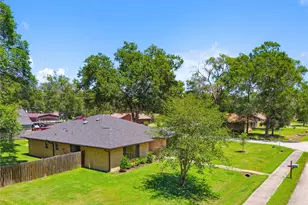 843 Fall Creek Dr, Huffman, TX 77336 - Photo 39