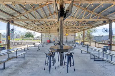 710 S May Street, Madisonville, TX 77864 - Photo 7