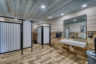 710 S May Street, Madisonville, TX 77864 - Photo 15