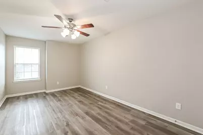 5111 Gulf Stream Lane, Bacliff, TX 77518 - Photo 9