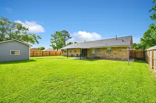 8902 Autauga St, Houston, TX 77080 - Photo 5