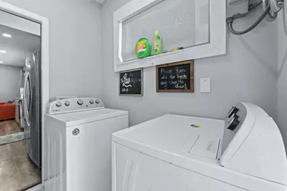 412 Drew St #1, Houston, TX 77006 - Photo 15