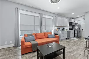 412 Drew St, Houston, TX 77006 - Photo 3