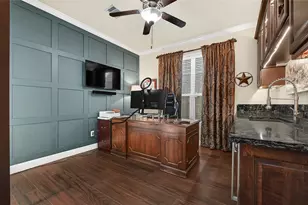 1110 Parkers Creek Ln, Friendswood, TX 77546 - Photo 11