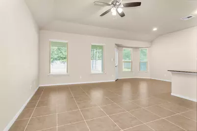 11502 W Woodmark, Conroe, TX 77304 - Photo 5