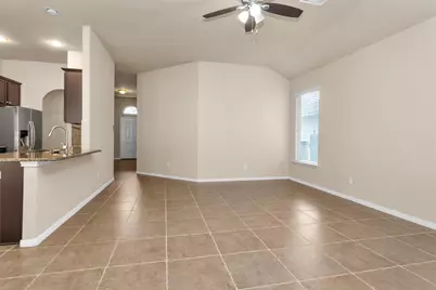 11502 W Woodmark, Conroe, TX 77304 - Photo 7