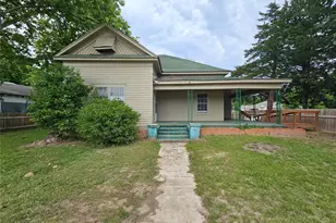 11 Smith St, Shepherd, TX 77371 - Photo 1