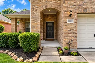 16610 Berkshire Forest Dr, Houston, TX 77095 - Photo 3
