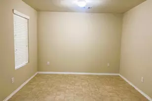 819 N Katydid Ct, Conroe, TX 77301 - Photo 13