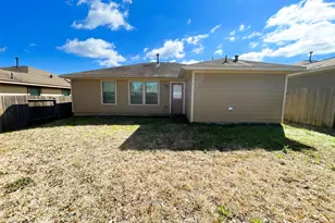 819 N Katydid Ct, Conroe, TX 77301 - Photo 23