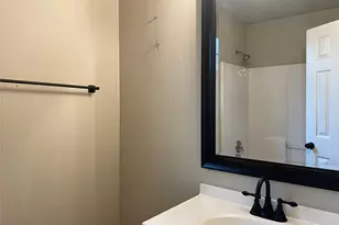 1210 Bridge St, Brenham, TX 77833 - Photo 13