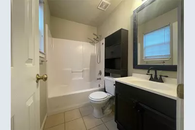 1210 Bridge Street, Brenham, TX 77833 - Photo 9