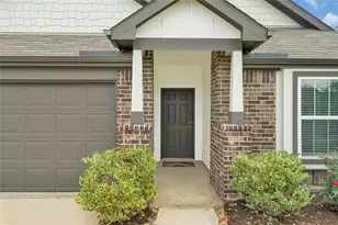 30280 Kingston Heath Dr, Cleveland, TX 77327 - Photo 3