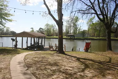 24 Lazy Bend Drive, Huntsville, TX 77320 - Photo 17
