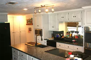 24 Lazy Bend Dr, Huntsville, TX 77320 - Photo 27