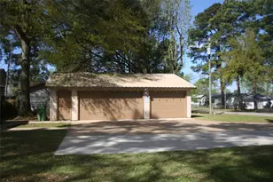 24 Lazy Bend Dr, Huntsville, TX 77320 - Photo 5