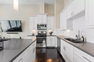 2422 Cochran St, Houston, TX 77009 - Photo 13