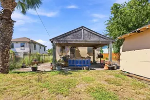 5005 Ave O 1/2, Galveston, TX 77551 - Photo 19