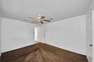 9502 Spiralwood Ln, Houston, TX 77086 - Photo 37