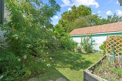 4307 Avenue Q 1/2, Galveston, TX 77550 - Photo 27