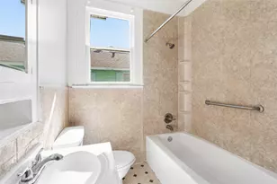 4307 Ave Q 1/2, Galveston, TX 77550 - Photo 19