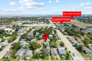 4307 Ave Q 1/2, Galveston, TX 77550 - Photo 35