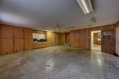 915 Farmers Road, Brenham, TX 77833 - Photo 25