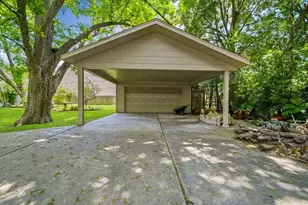 5117 Valerie St, Bellaire, TX 77401 - Photo 13