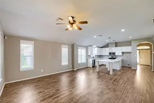 2402 Comal Dr, Deer Park, TX 77536 - Photo 9