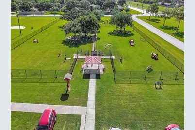 2913 18th Avenue N, Texas City, TX 77590 - Photo 35