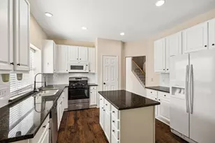9811 Sandtown Cir, Houston, TX 77064 - Photo 7