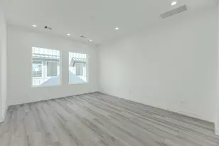 7735 Hammerly Blvd, Houston, TX 77055 - Photo 31