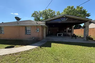 626 Saddle Rock Dr, Houston, TX 77037 - Photo 17