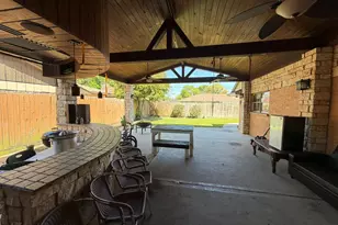 626 Saddle Rock Dr, Houston, TX 77037 - Photo 13