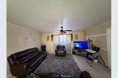 626 Saddle Rock Drive, Houston, TX 77037 - Photo 5