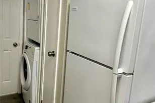 12660 Ashford Point Dr, Houston, TX 77082 - Photo 9