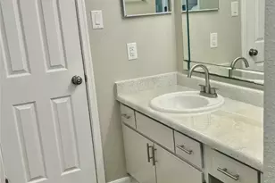 12660 Ashford Point Dr, Houston, TX 77082 - Photo 23